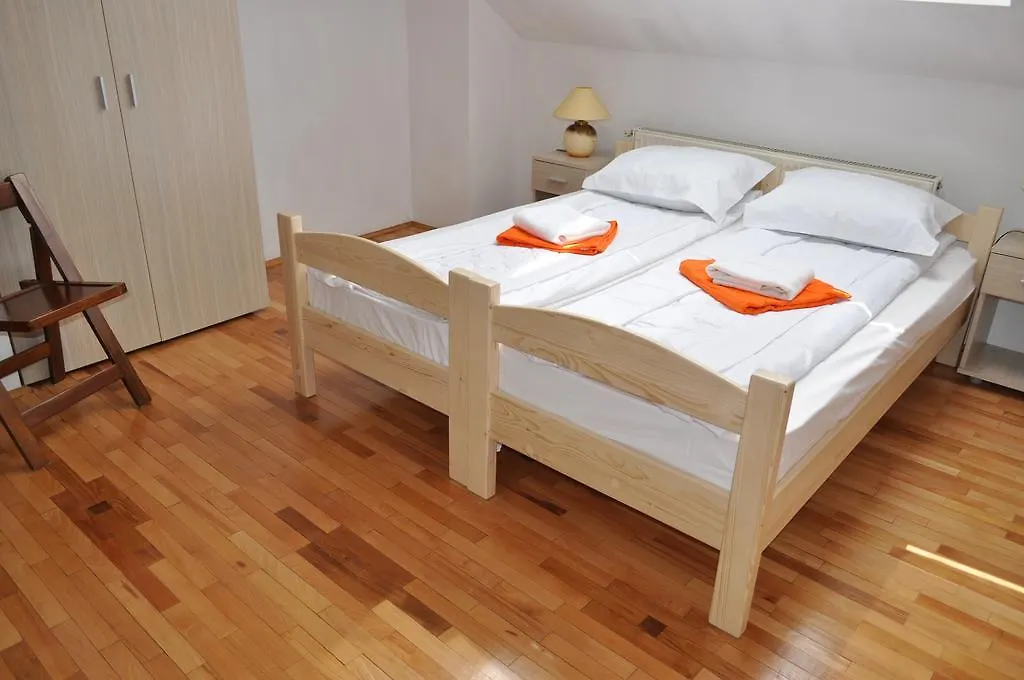 Funny Hostel Bucharest